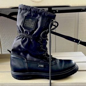 Coach blk rain boot ( like new )